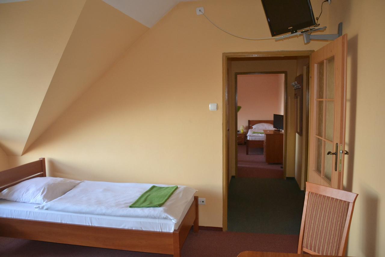 Hotelik Orlik Legnickie Pole Camera foto